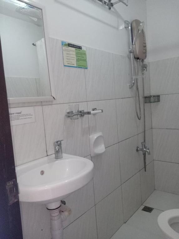 Chelle'S Apartelle-Inn Эль-Нидо Экстерьер фото